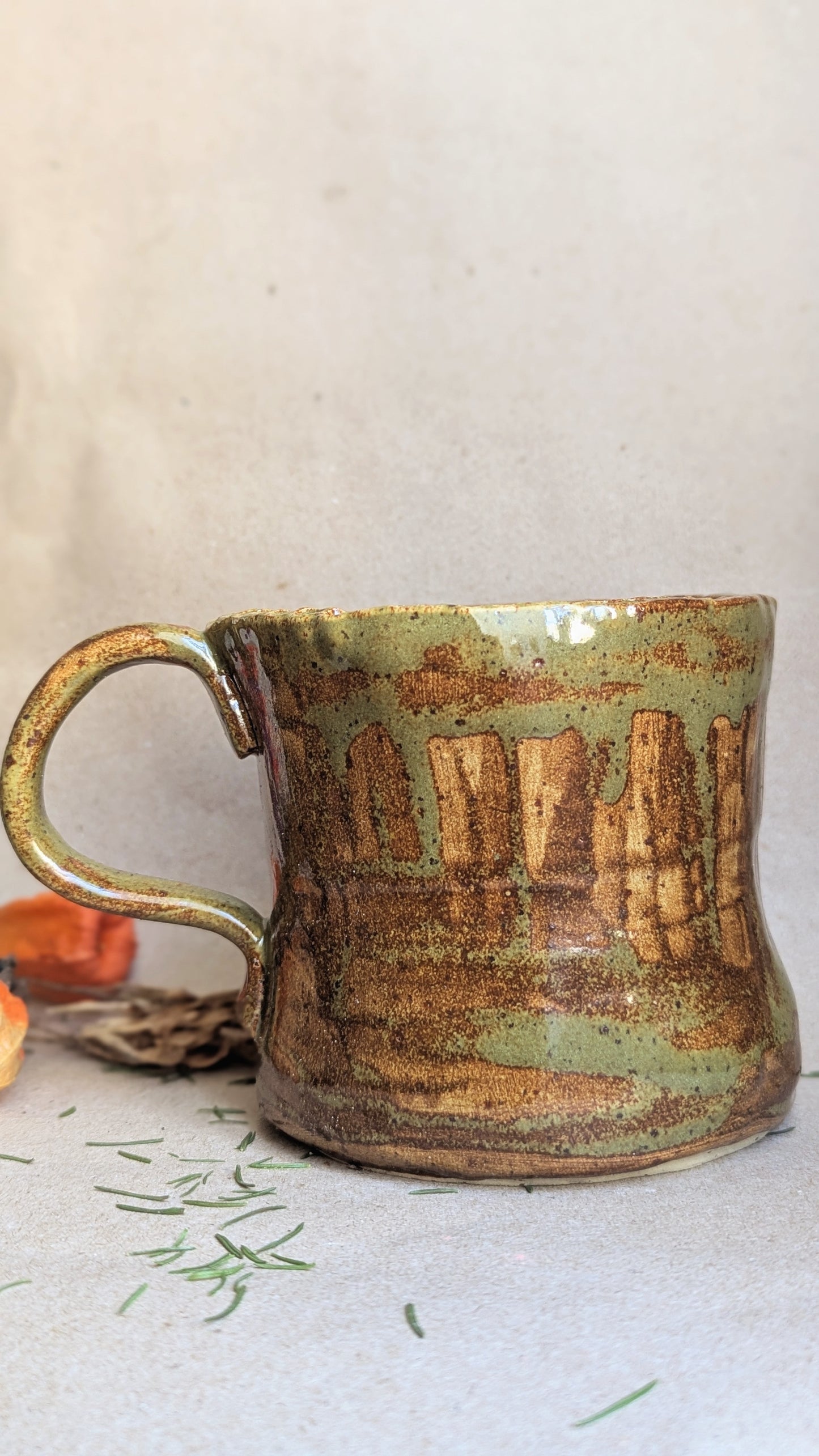 Large Mug with an Autumn Goose